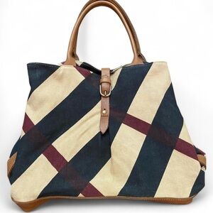 AFAR cotton & leather tote. Great condition! Beautiful bag, expands on sides.